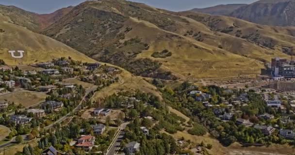 Salt Lake City Utah Aerial V64 Low Level Flyover Federal — Video
