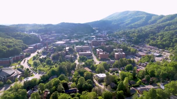 Udtræk Fra Luften Fra Boone North Carolina – Stock-video