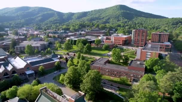 Antena Niski Pullout Appalachijski Uniwersytet Stanowy Boone Północna Karolina — Wideo stockowe