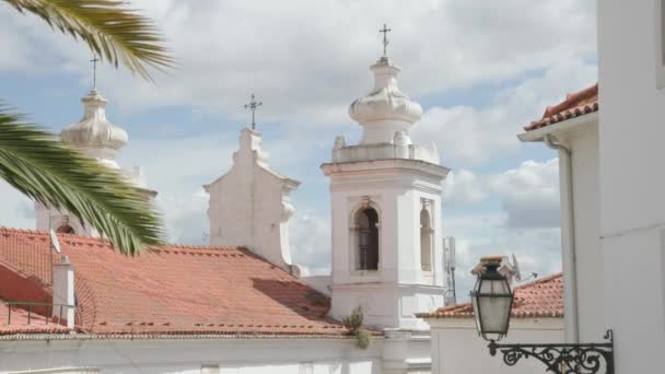 Campanile Una Chiesa Lisbona Portogallo Vista Dietro Che Mostra Tetto — Video Stock