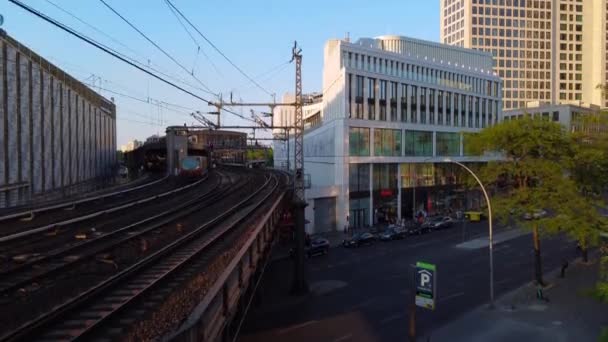 Estação Ferroviária Jardim Zoológico Ponte Trem Metrô Rua Vista Aérea — Vídeo de Stock