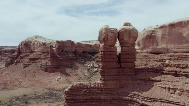 Letecký Let Drone Písečných Skalních Útvarech Utahu Jihozápadní Poušti Arizoně — Stock video