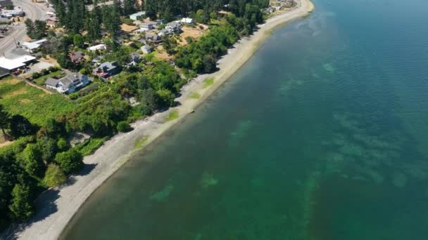 Top Luchtfoto Van Clinton Washington Huizen Direct Aan Het Water — Stockvideo