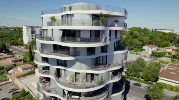Architectonisch Modern Appartementencomplex Het Zuiden Van Frankrijk Montpellier — Stockvideo