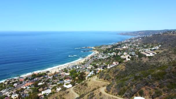 Luftutsikt Lyxiga Kusthus Laguna Beach Orange County Med Utsikt Över — Stockvideo