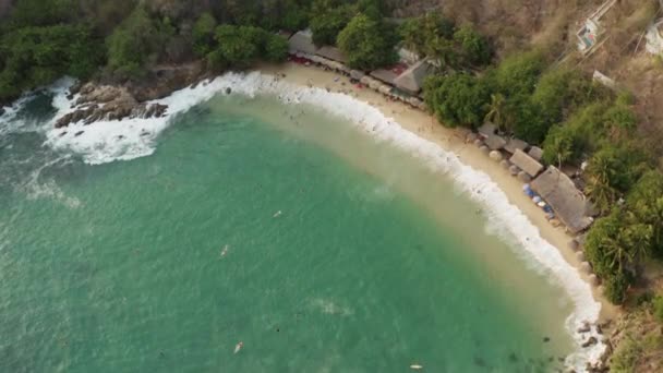 Overdag Vliegt Hij Playa Carrizalillo Puerto Escondido Mexico — Stockvideo