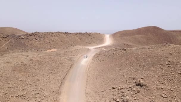 Spanya Daki Fuerteventura Kanarya Adaları Nda Asfaltsız Yolda Araba Yolculuğu — Stok video