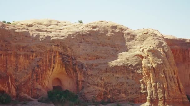 Boční Část Red Rock Poblíž Corona Arch Moab Spojené Státy — Stock video