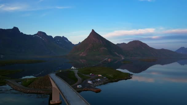 Sonraki Tatil Yeri Olarak Lofoten Adaları Ndaki Ünlü Köprülerden Fredvang — Stok video