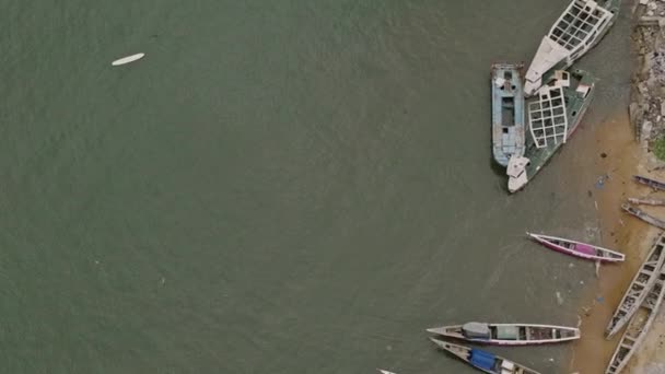 Vuelo Aéreo Lento Barcos Pesca Freetown Sierra Leona — Vídeos de Stock
