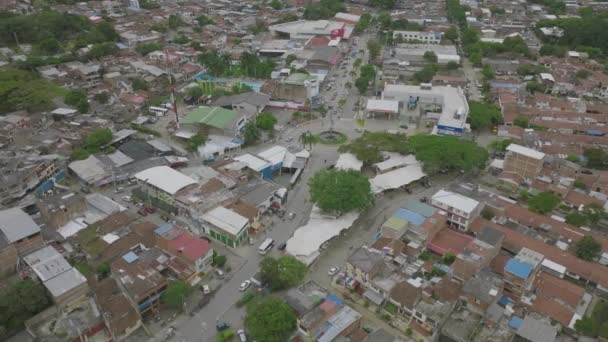 Szeroki Materiał Filmowy Obracający Się Rondzie Jamund Kolumbia — Wideo stockowe