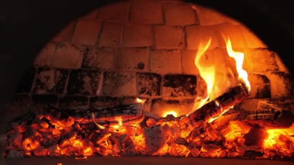 Brasas Rojas Calientes Dentro Del Horno Pizza Alta Temperatura Cámara — Vídeos de Stock