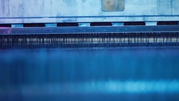 Ткацтво Ткацького Верстата Промислове Текстильне Виробництво Роботі Крупним Планом — стокове відео