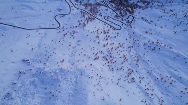 Giau Bergpas Tijdens Witte Sneeuw Winter Italiaanse Alpen Zonsondergang — Stockvideo