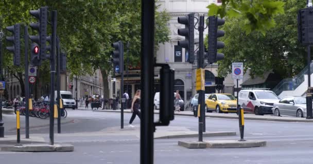 Busy Street Central London Cinematic Britain — Stock Video