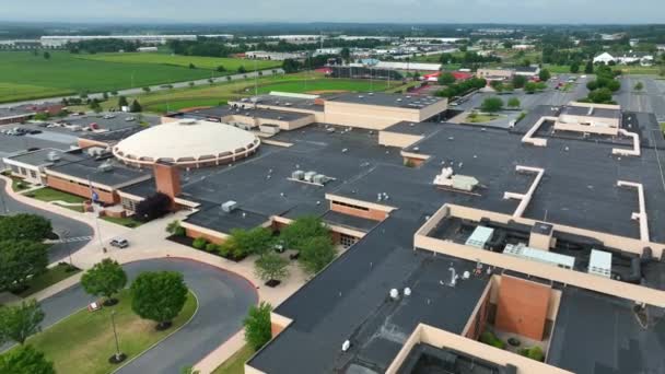 Vue Sur Toit Immense Lycée Public Aux États Unis Système — Video