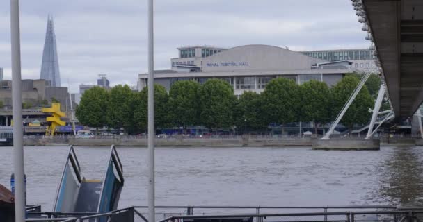 Royal Festival Hall Nad Tamizą Centrum Londynu Wielka Brytania Cinematic — Wideo stockowe