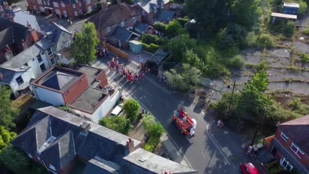 Tiro Seguimiento Carnaval Romsey — Vídeos de Stock