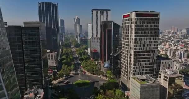 Mexico City Aerial V45 Low Level Flyover Wide Avenue Paseo — Stockvideo
