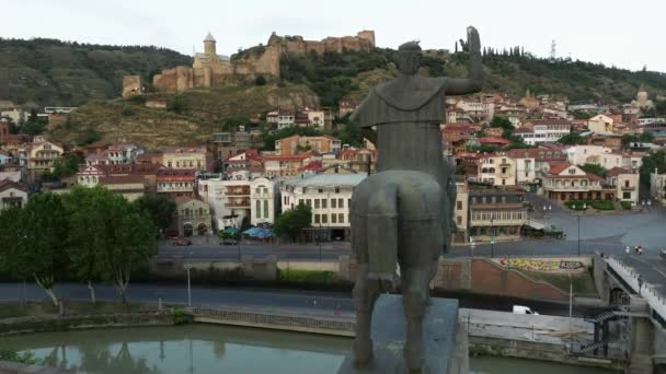 Gürcistan Eski Tiflis Kasabasındaki Tarihi Binalar Insansız Hava Aracı Atışı — Stok video