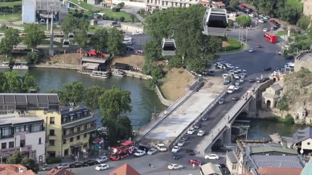 Una Vista Del Tráfico Tranvía Aéreo Centro Ciudad Tiflis Georgia — Vídeos de Stock