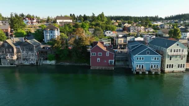 Aerial Shot Worn Waterfront Buildings Coupeville Sunset — Vídeos de Stock