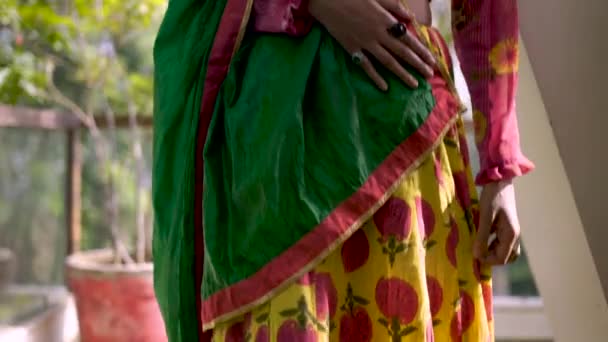 Schöne Inderin Traditionellem Chaniya Choli Für Navratri Navratri Ist Ein — Stockvideo