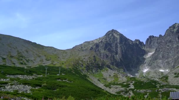 Panning Foto Viaggio Lomnica Peak Alti Tatra Slovacchia Durante Giorno — Video Stock