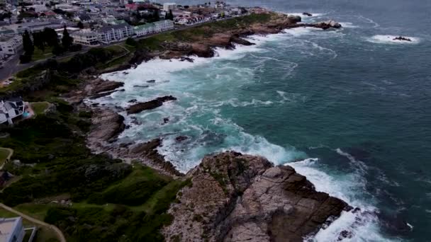 Schöne Küstenstadt Hermanus Hauptstadt Der Welt Zur Beobachtung Von Walen — Stockvideo