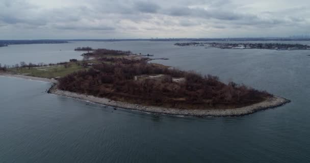Mass Unmarked Graves Hart Island New York City Riprese Aeree — Video Stock