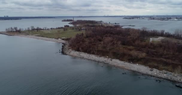 Mass Unmarked Graves Hart Island Nova Iorque Filmagem Aérea Drones — Vídeo de Stock
