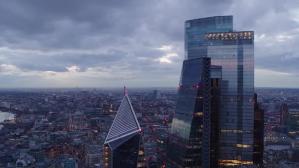 Aerial Shot Iconic Landmarks Scalpel Cheesegrater Towering Rest London City — Stock Video