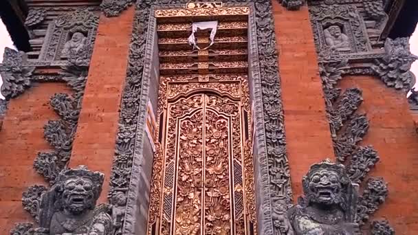 Bali Mystic Portal Gate Porta Balinese Ingresso Ubud Tempio Peliatan — Video Stock