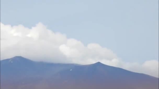 Etna Dağı Talya Nın Sicilya Adasında Yer Alan Dünyanın Büyük — Stok video