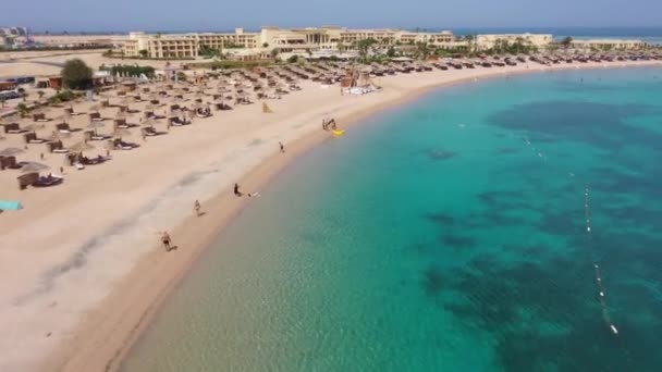 Drone Aéreo Tiro Praia Hotel Corais Somabay Mar Vermelho — Vídeo de Stock