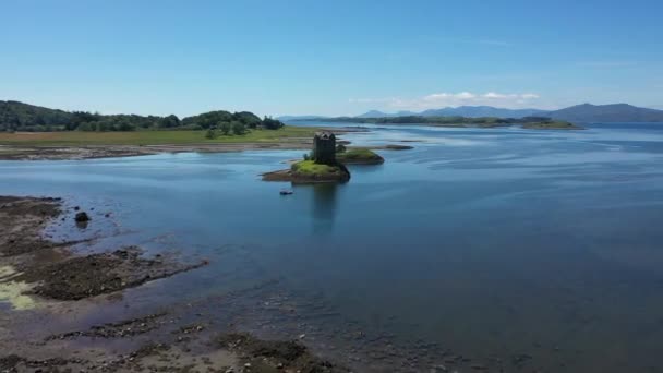 Incrível Tiro Drone Castle Stalker Escócia Clipe Começa Deslizar Sobre — Vídeo de Stock