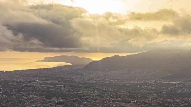 Hoge Hoek Schot Stad Sicilië Italië Een Bewolkte Avond Timelapse — Stockvideo