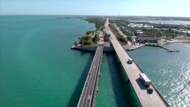 Movendo Drone Aéreo Tiro Mile Bridge Florida Keys — Vídeo de Stock