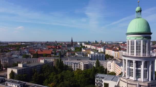 Lyx Lägenhet Loft Tornet Fastigheter Häpnadsväckande Antenn Utsikt Flyg Boom — Stockvideo