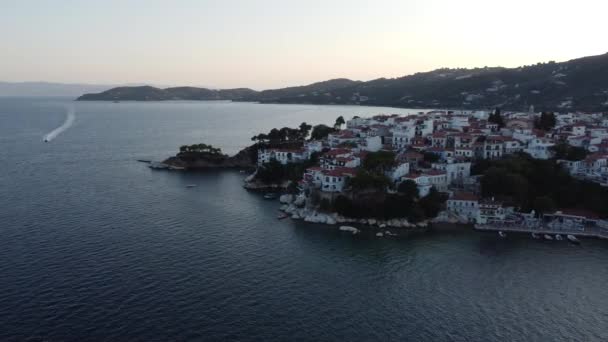 Una Amplia Vista Península Bourtzi Antiguo Puerto Skiathos — Vídeo de stock