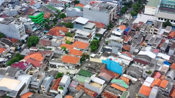 Letecký Pohled Shora Dolů Hustě Obydlené Obytné Čtvrti Jakartě — Stock video