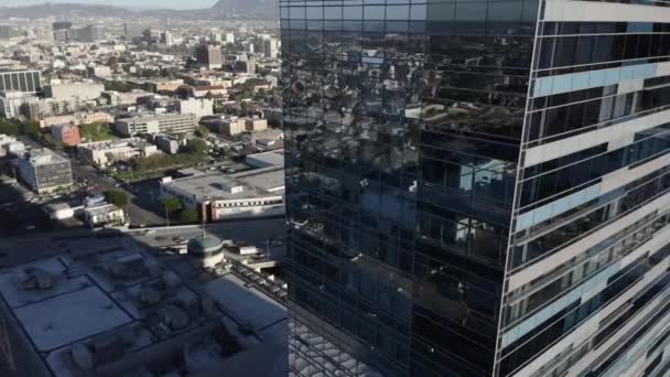 Dron Natočil Los Angeles Skleněný Mrakodrap Dálnici Americe — Stock video