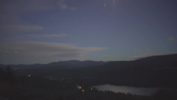 Hermoso Lapso Tiempo Nocturno Sobre Lago Donner Cordillera Sierra Nevada — Vídeos de Stock