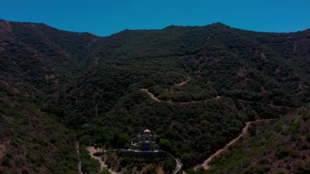 Lecąc Kierunku Nad Wrigley Memorial Ogród Botaniczny Wyspie Catalina — Wideo stockowe