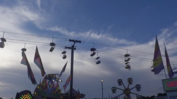 Paseos Parque Atracciones Carnaval — Vídeos de Stock