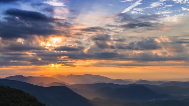 Zonsopgang Tijd Verval Van Wolken Boven Blue Ridge Mountains North — Stockvideo