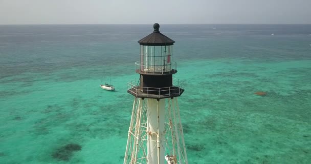 Drone Tiro Farol Oceano Atlântico Largo Costa Islamorada Flórida — Vídeo de Stock