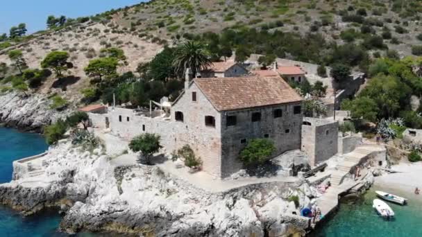 Aerial Drone Shot Old Stone Villa Beach Island Hvar Croatia — Vídeos de Stock