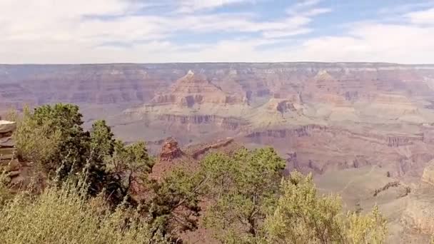 Zoomaa Ulos Skannaa Hitaasti Paljastaen Kaunis Näkymä Grand Canyonin Kierrokselle — kuvapankkivideo
