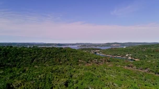 Drone Footage Rising Reveal Trees Lakes Beautiful Sunny Day — Stock Video